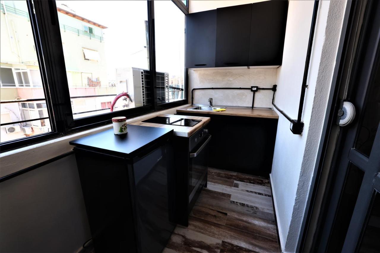 Stylish Studio In The Heart Of Tirana #3 Apartment Exterior photo